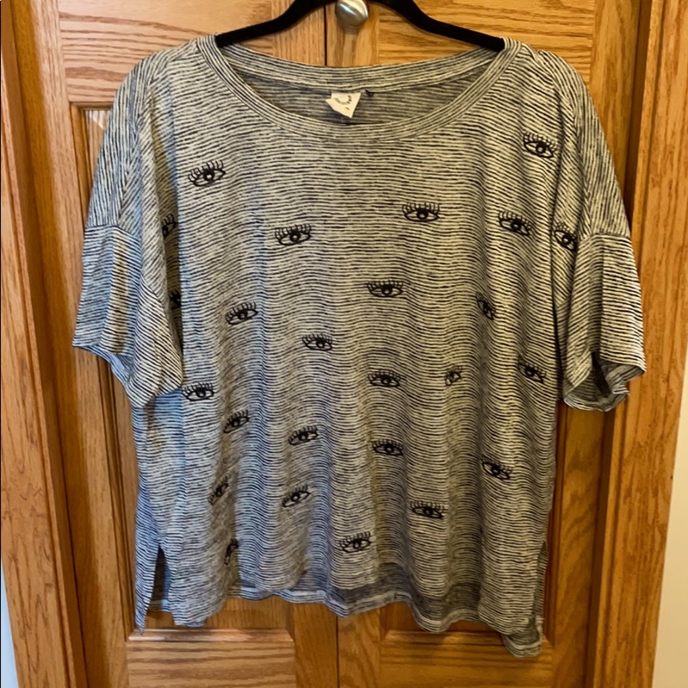 Anthropologie “Akemi & Kin” Embroidered T-Shirt